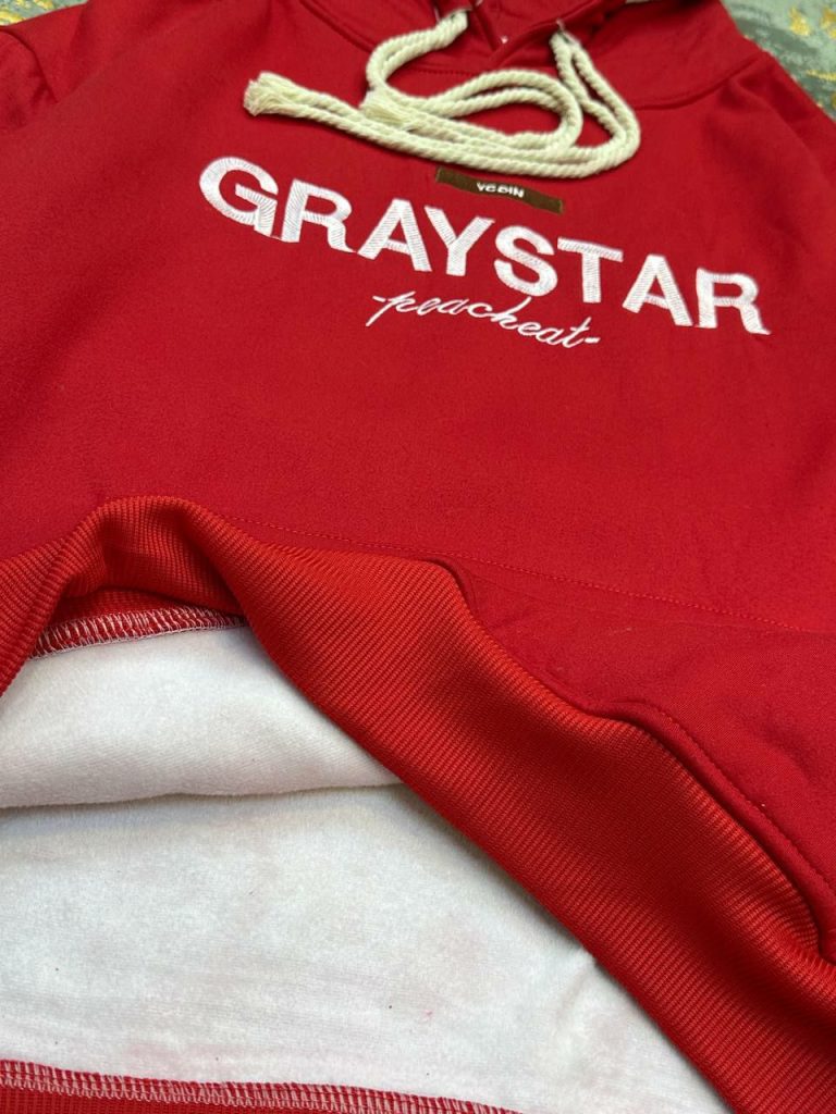 هودی دخترانه قرمز